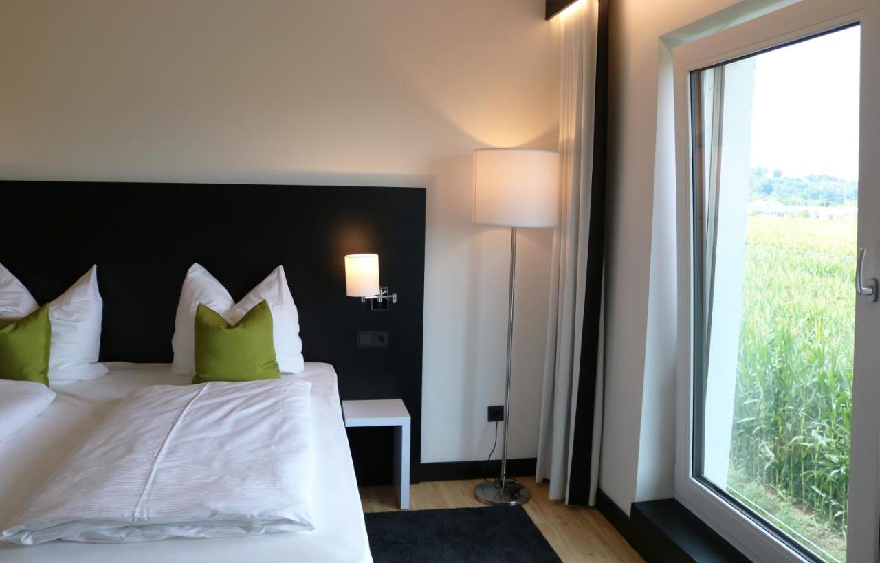Me Hotel By Wmm Hotels Meitingen 외부 사진